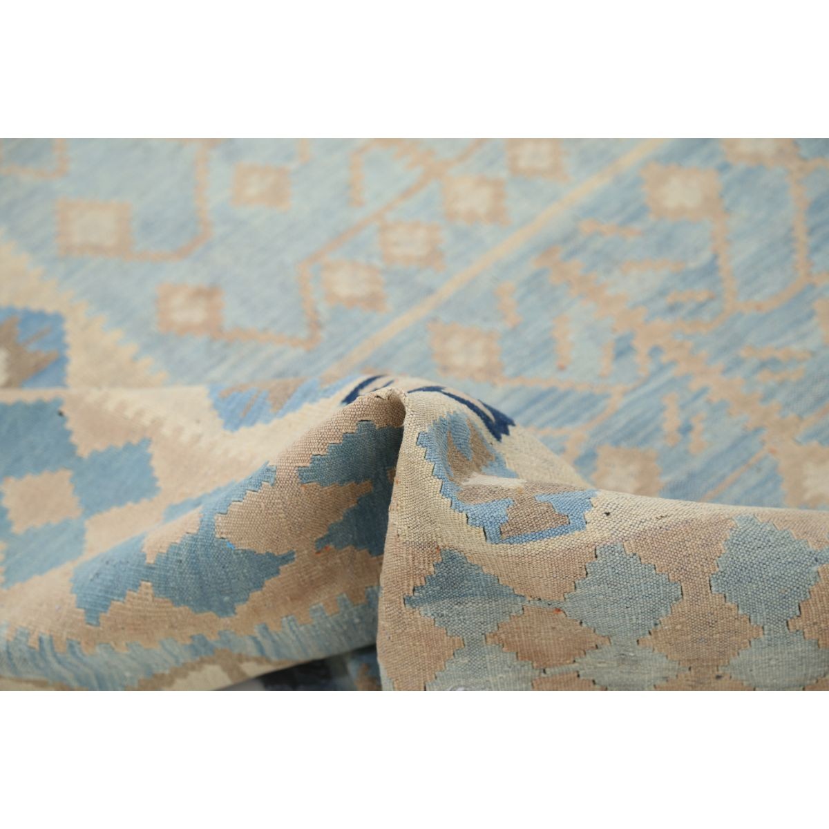 Kafkaas 7x10 Hand Woven Washable Wool Rug - Soft Hues