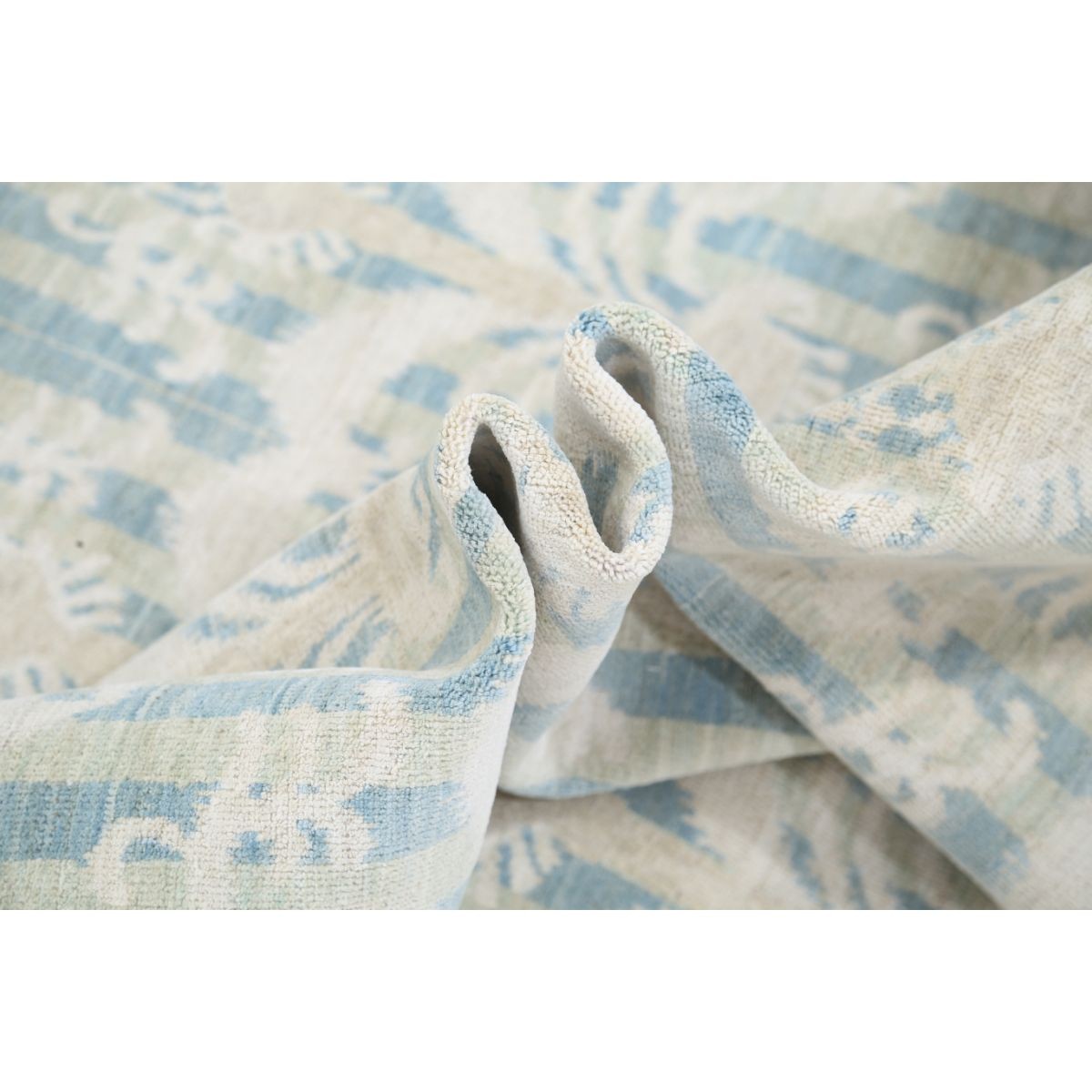 Artemix 6x9 Handmade Double Knotted Washable Wool Rug - Soft Hues