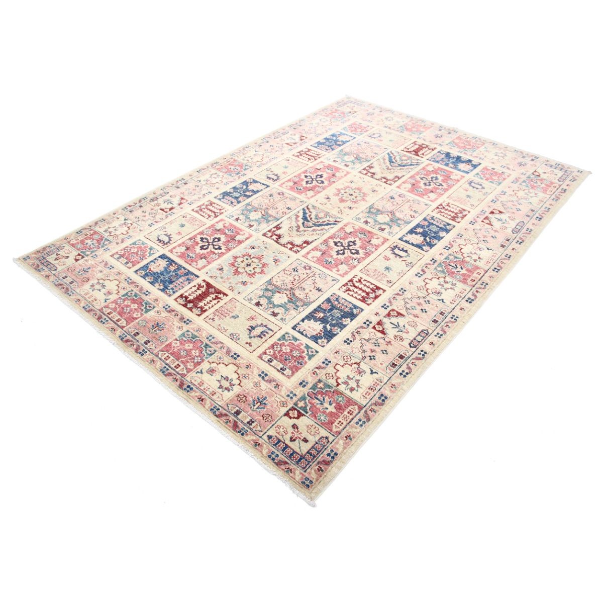 Bakhtiari 5x8 Handmade Double Knotted Washable Wool Rug - Soft Hues