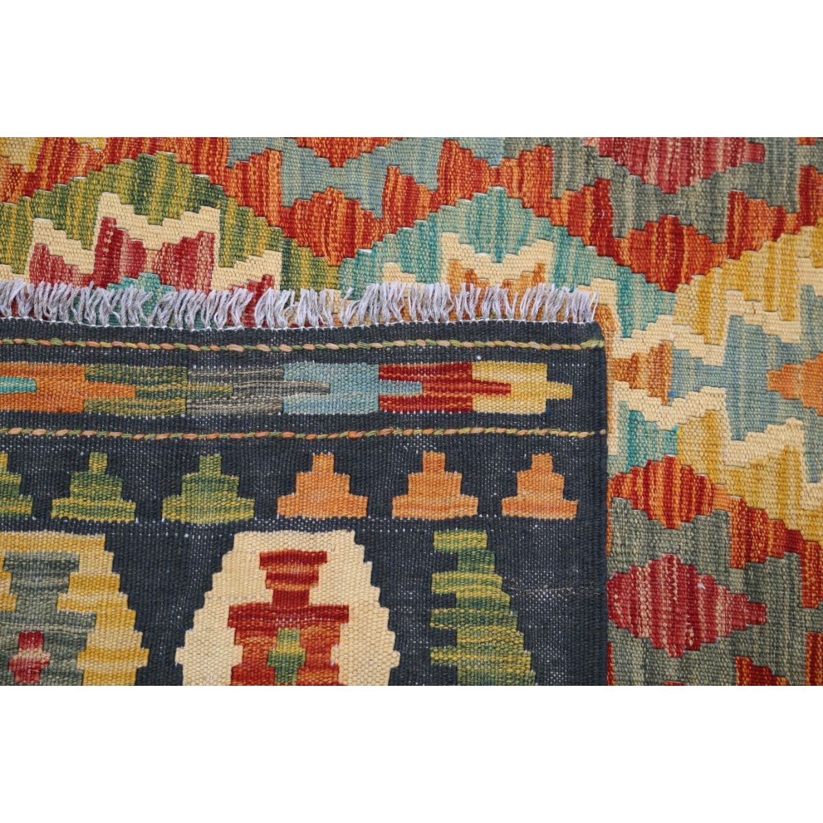 Maimana 7x10 Hand Woven Washable Wool Rug - Colorful