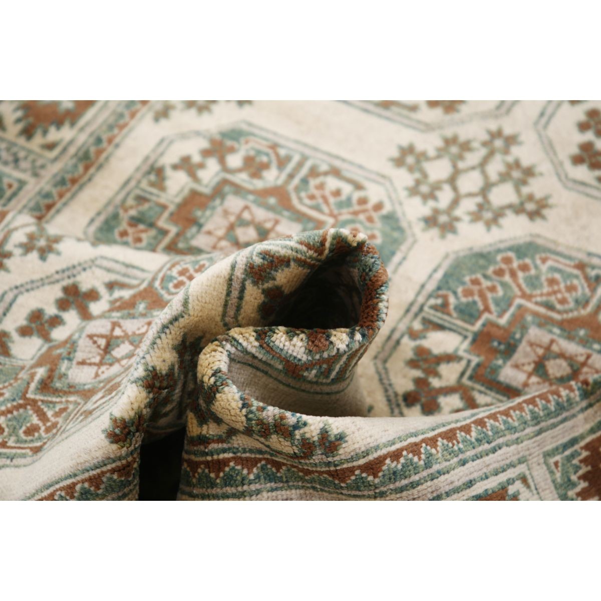 Revival 4x6 Handmade Double Knotted Washable Wool Rug - Colorful
