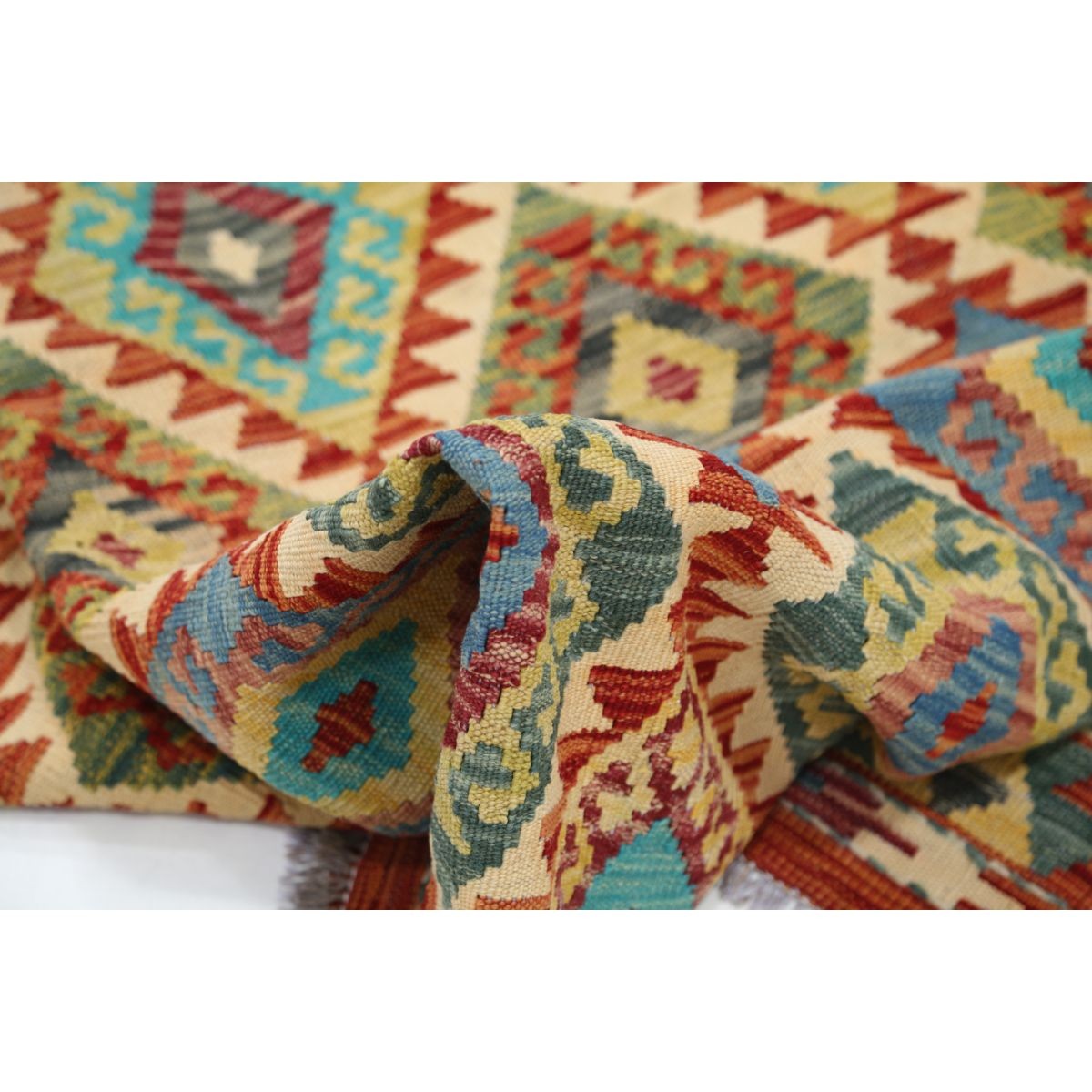 Maimana 4x6 Hand Woven Washable Wool Rug - Colorful