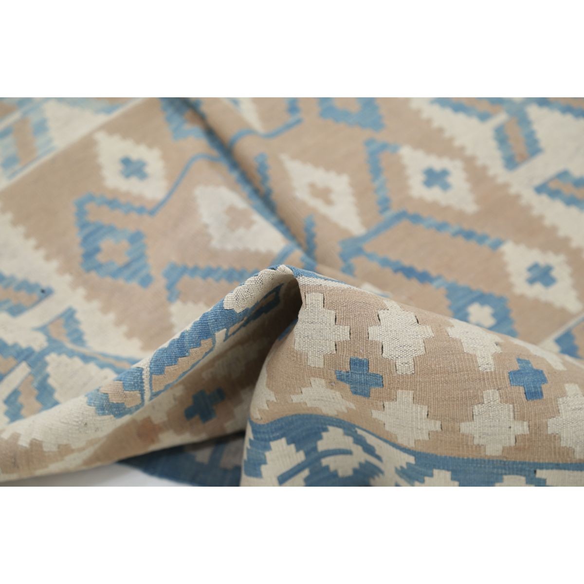 Kafkaas 5x7 Hand Woven Washable Wool Rug - Soft Hues