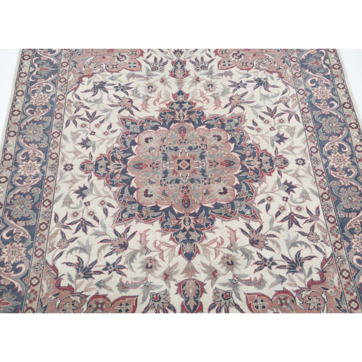 Heritage 4x6 Handmade Double Knotted Washable Wool Rug - Colorful
