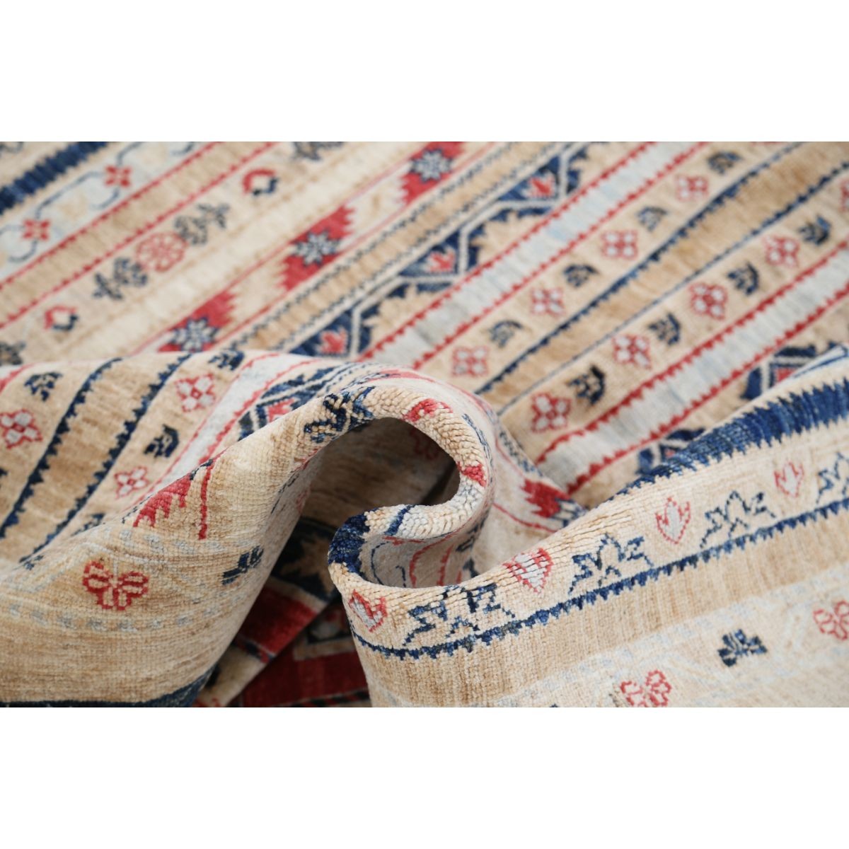 Shaal 6x8 Handmade Double Knotted Washable Wool Rug - Colorful