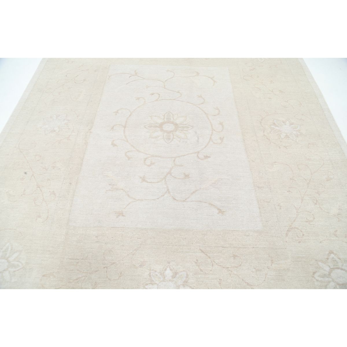 Serenity 8x9 Handmade Double Knotted Washable Wool Rug - Soft Hues