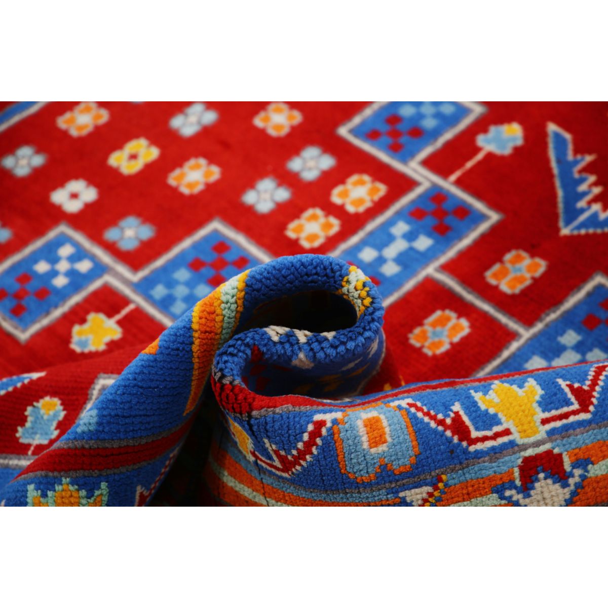 Revival 6x8 Handmade Double Knotted Washable Wool Rug - Colorful