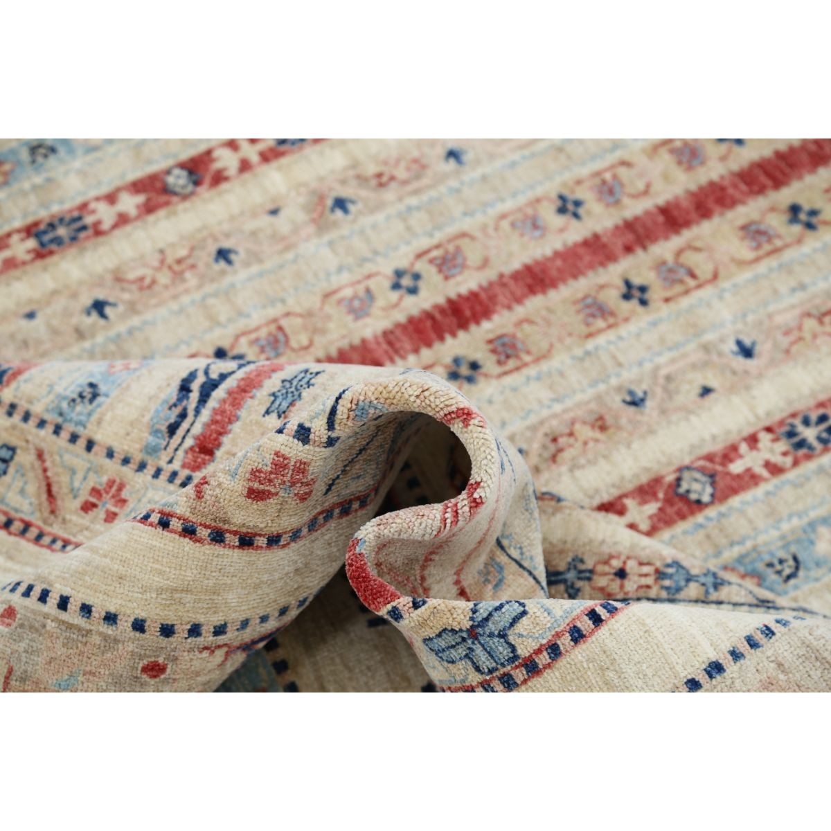 Shaal 8x9 Handmade Double Knotted Washable Wool Rug - Colorful