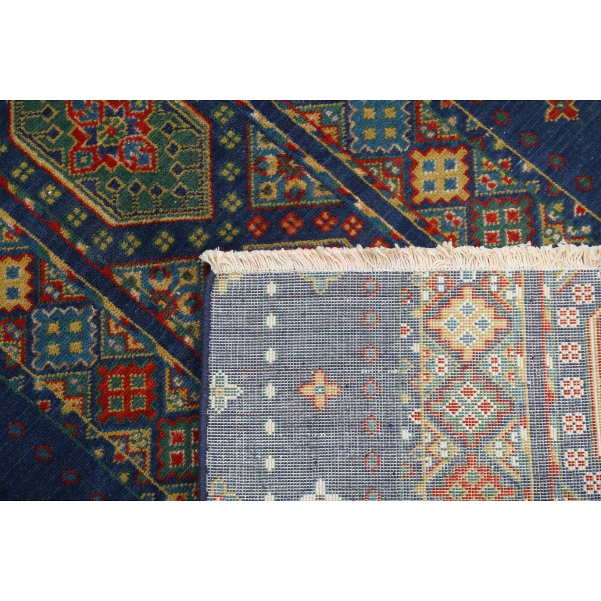 Gulshan 2x4 Machine-Made Washable Wool Rug - Colorful