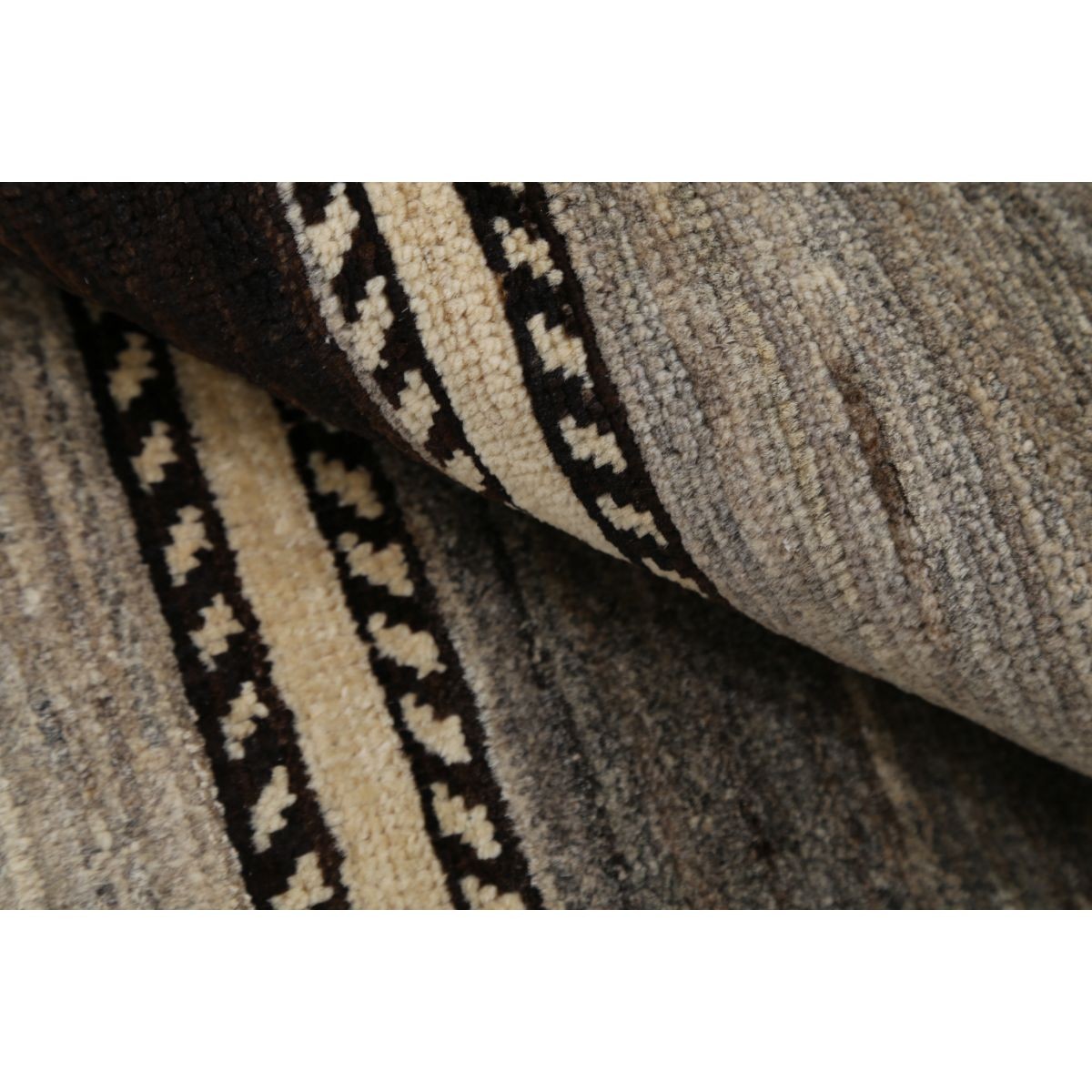 Modcar 4x6 Handmade Double Knotted Washable Wool Rug - Colorful
