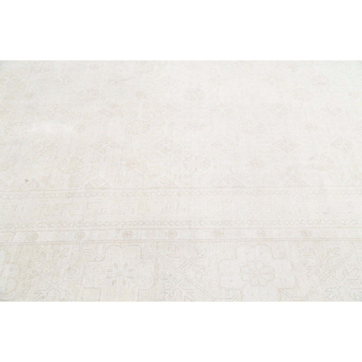 Khotan 17x25 Handmade Double Knotted Washable Wool Rug - Soft Hues