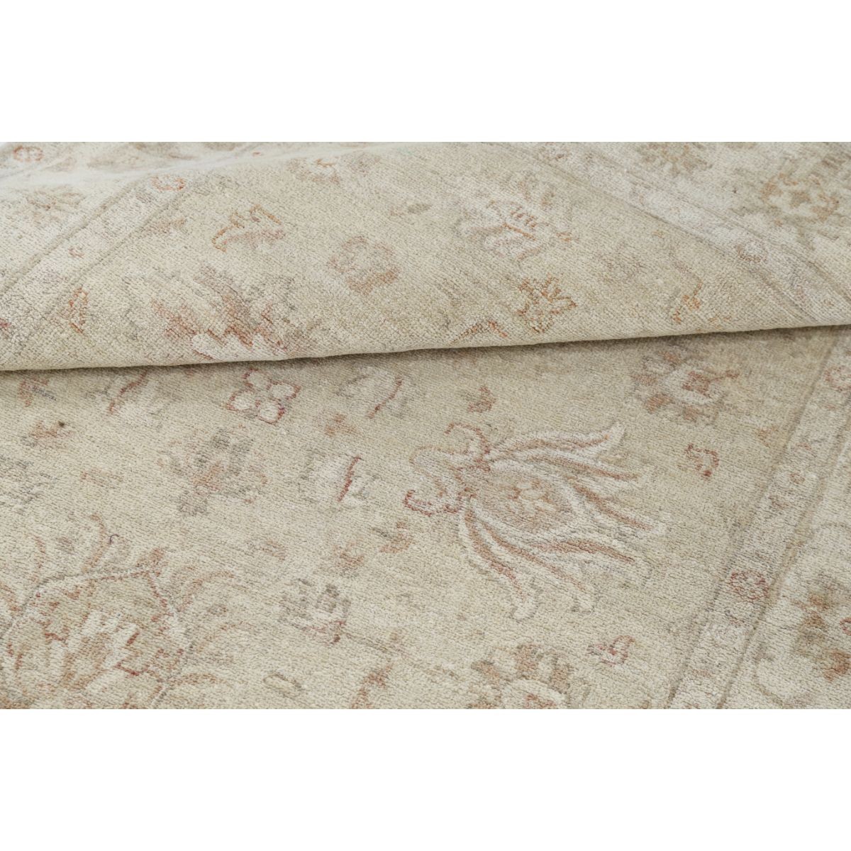 Serenity 4x6 Handmade Double Knotted Washable Wool Rug - Soft Hues