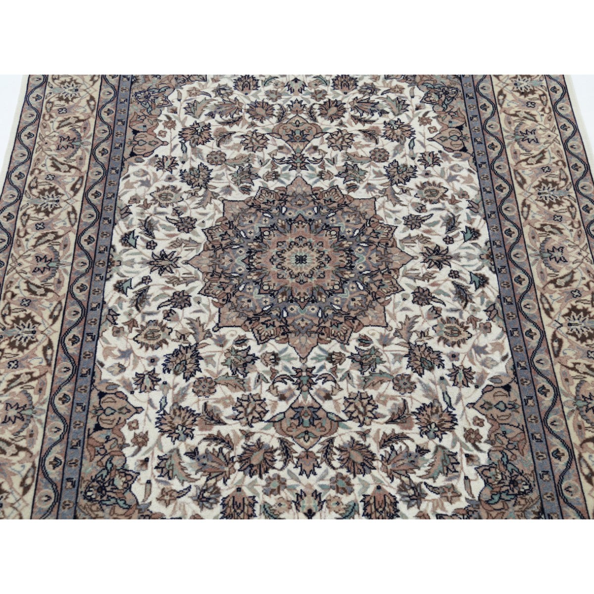 Heritage 4x6 Handmade Double Knotted Washable Wool Rug - Colorful