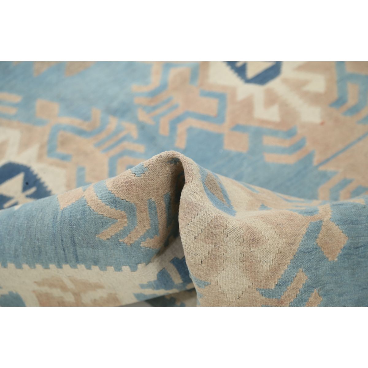 Kafkaas 5x7 Hand Woven Washable Wool Rug - Soft Hues