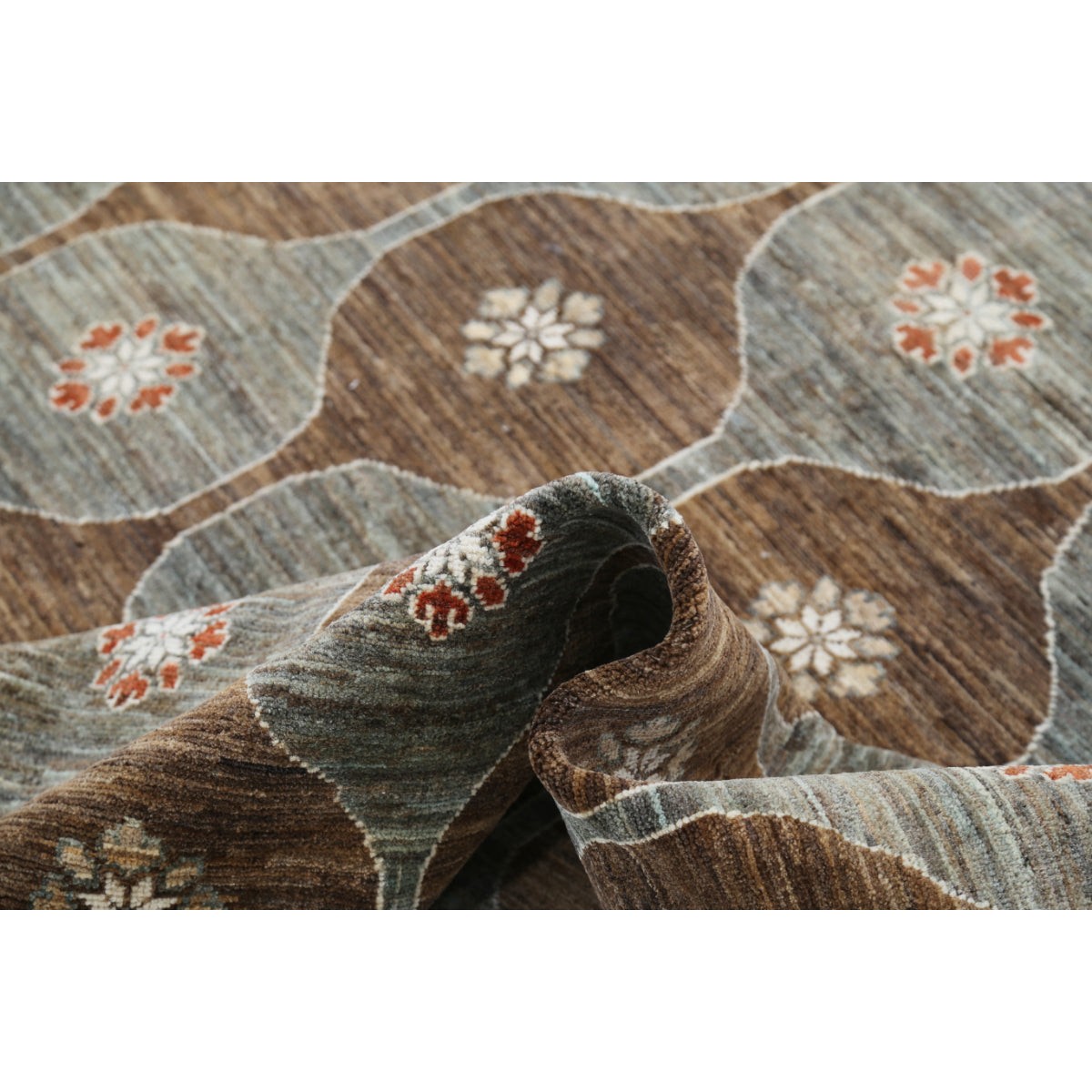 Modcar 8x10 Handmade Double Knotted Washable Wool Rug - Colorful