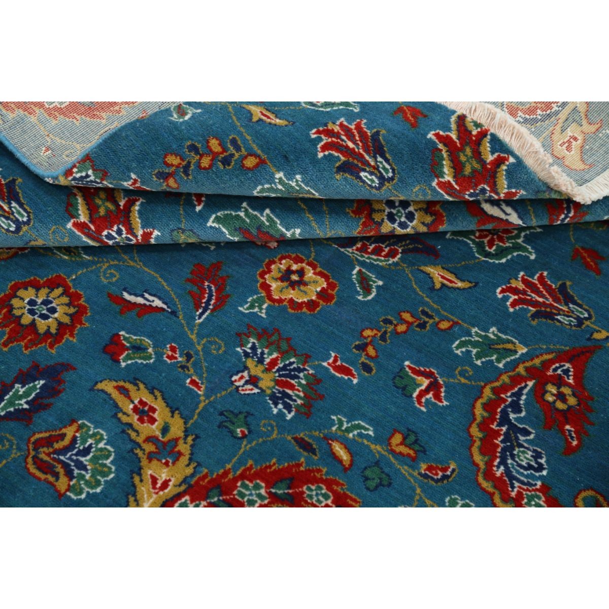 Gulshan 4x5 Machine-Made Washable Wool Rug - Colorful - Square