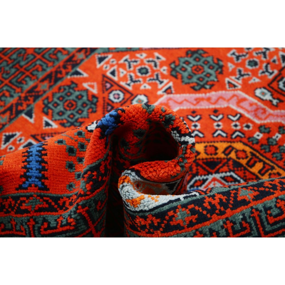 Revival 5x7 Handmade Double Knotted Washable Wool Rug - Colorful