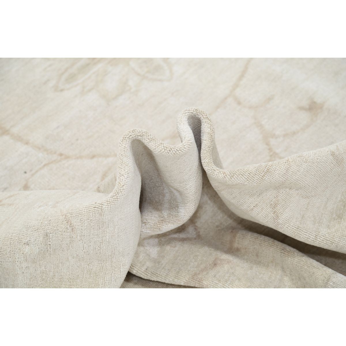 Serenity 8x9 Handmade Double Knotted Washable Wool Rug - Soft Hues