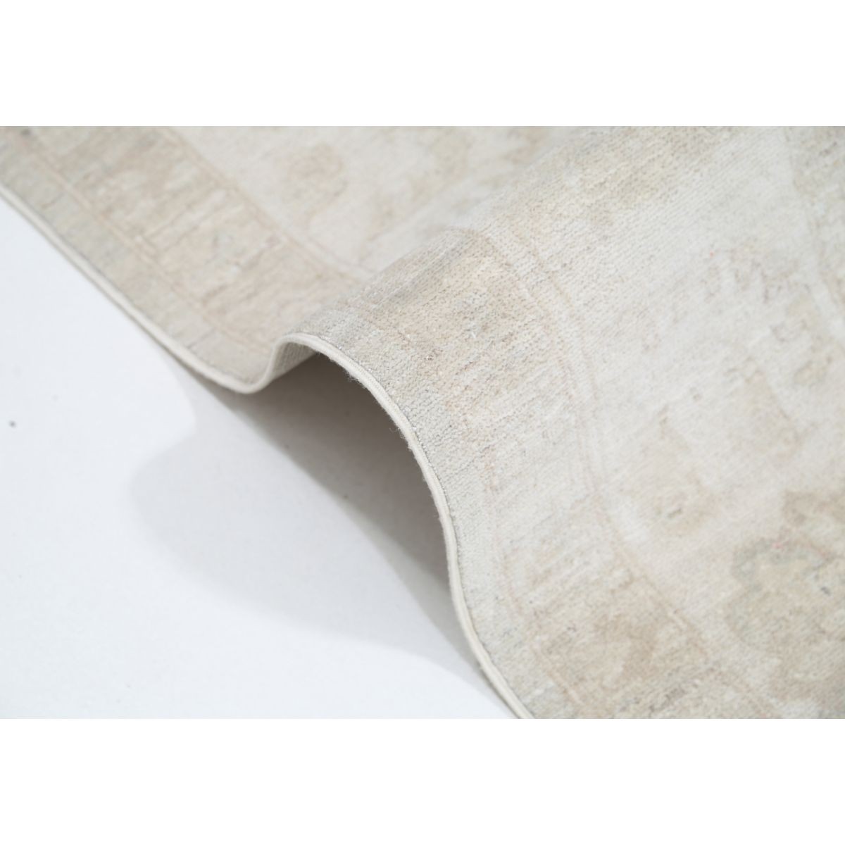 Serenity 6x10 Handmade Double Knotted Washable Wool Rug - Soft Hues
