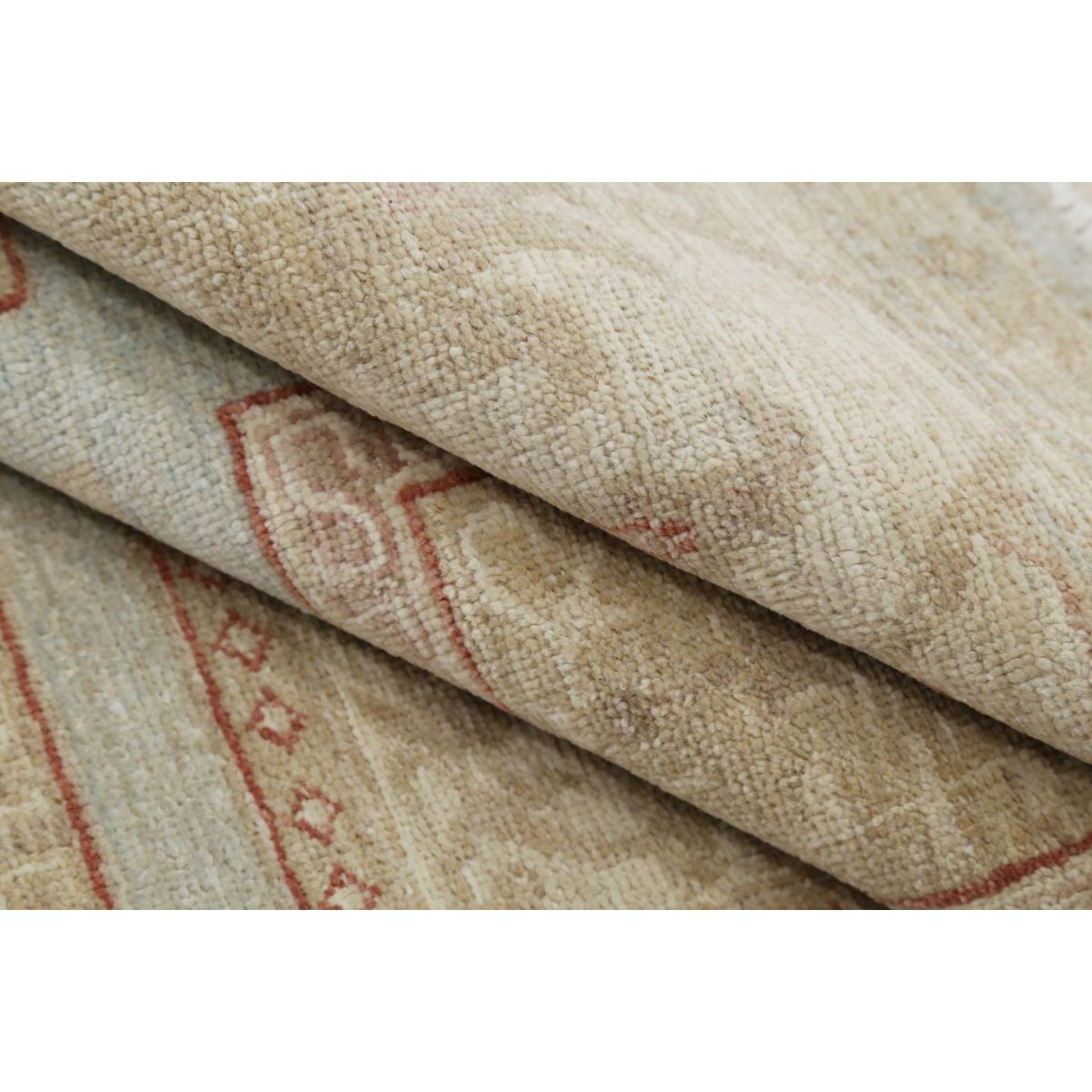 Bakhtiari 6x8 Handmade Double Knotted Washable Wool Rug - Soft Hues