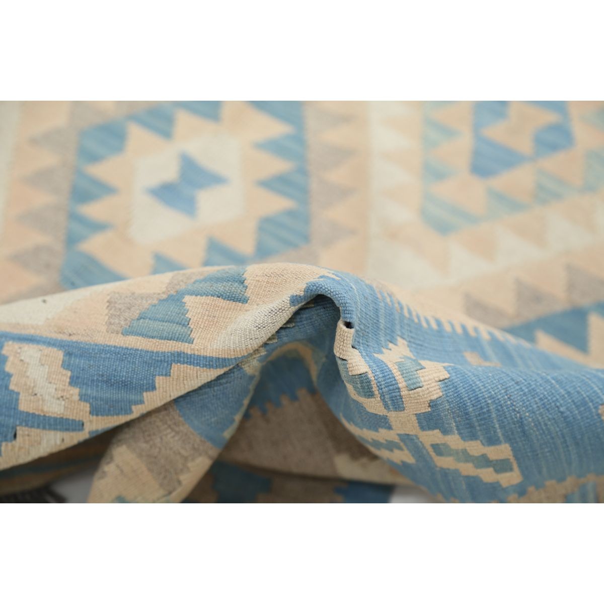 Kafkaas 5x7 Hand Woven Washable Wool Rug - Soft Hues