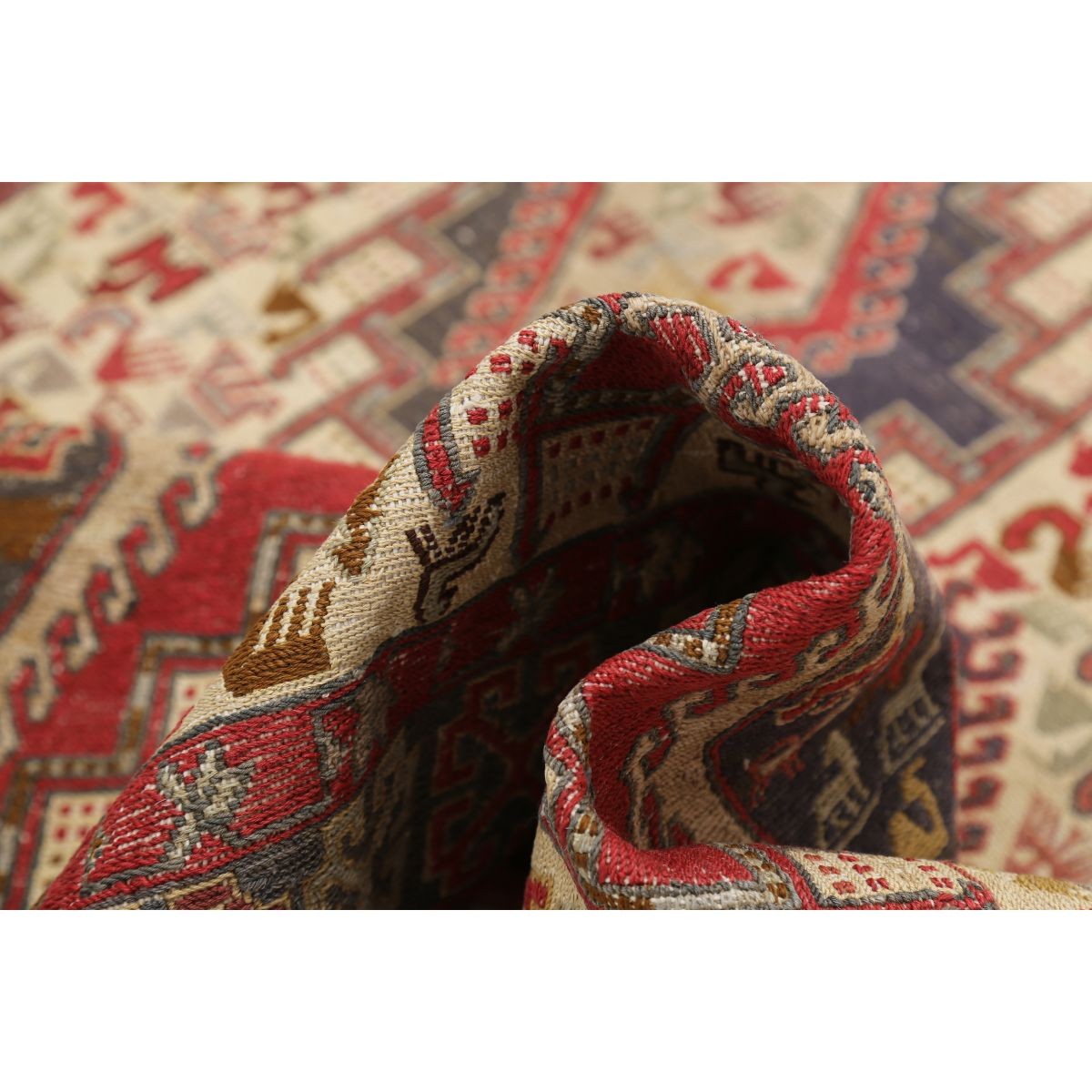Silki 4x6 Hand Woven Washable Silk Rug - Colorful