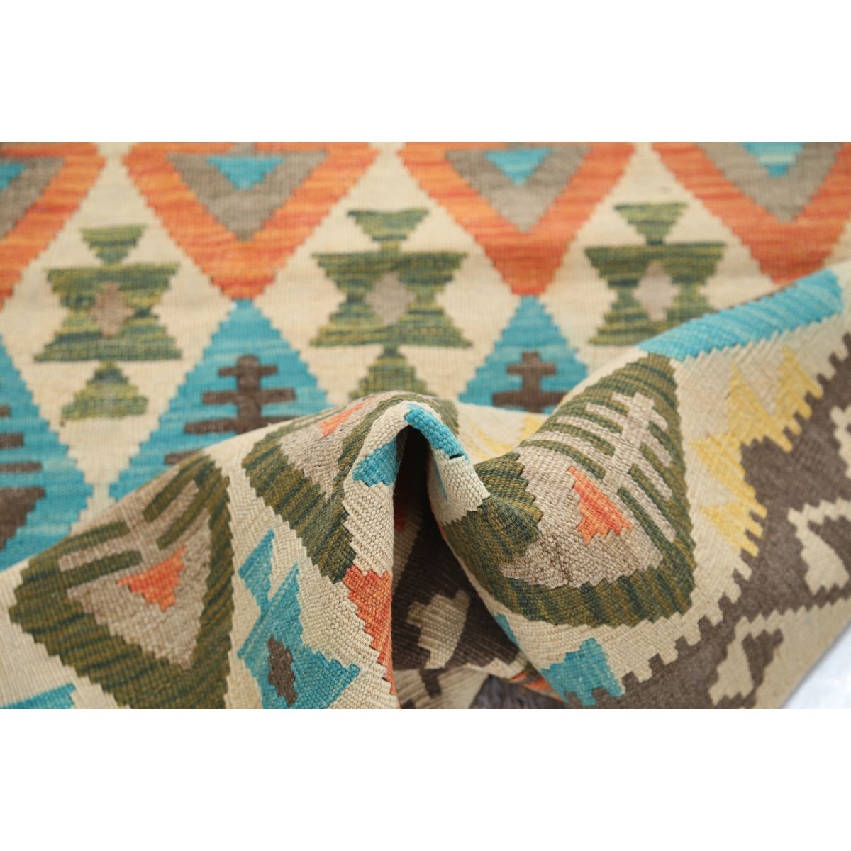 Maimana 4x6 Hand Woven Washable Wool Rug - Colorful