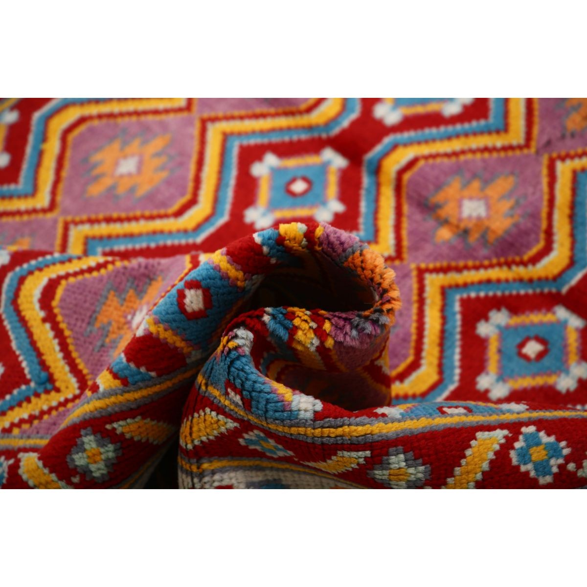 Revival 5x7 Handmade Double Knotted Washable Wool Rug - Colorful