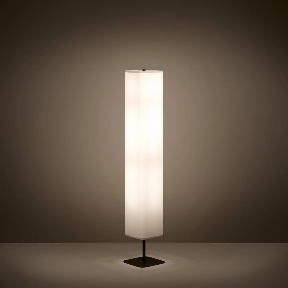 Eglo 98873 "GUERIMA" 129,5 Cm Yüksekliğinde Çelik Köşe Lambası Lambader