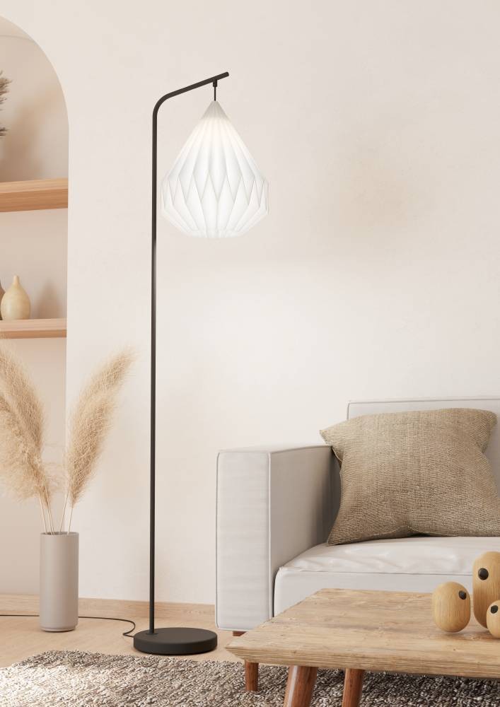 Eglo 43895 "MINTING" 158,5 Cm Yüksekliğinde Çelik Köşe Lambası Lambader