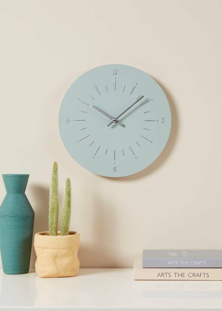 Eglo 425511 "TAKAHAGI" 30 Cm Çapında Nane Yeşili Çelik Dekoratif Duvar Saati