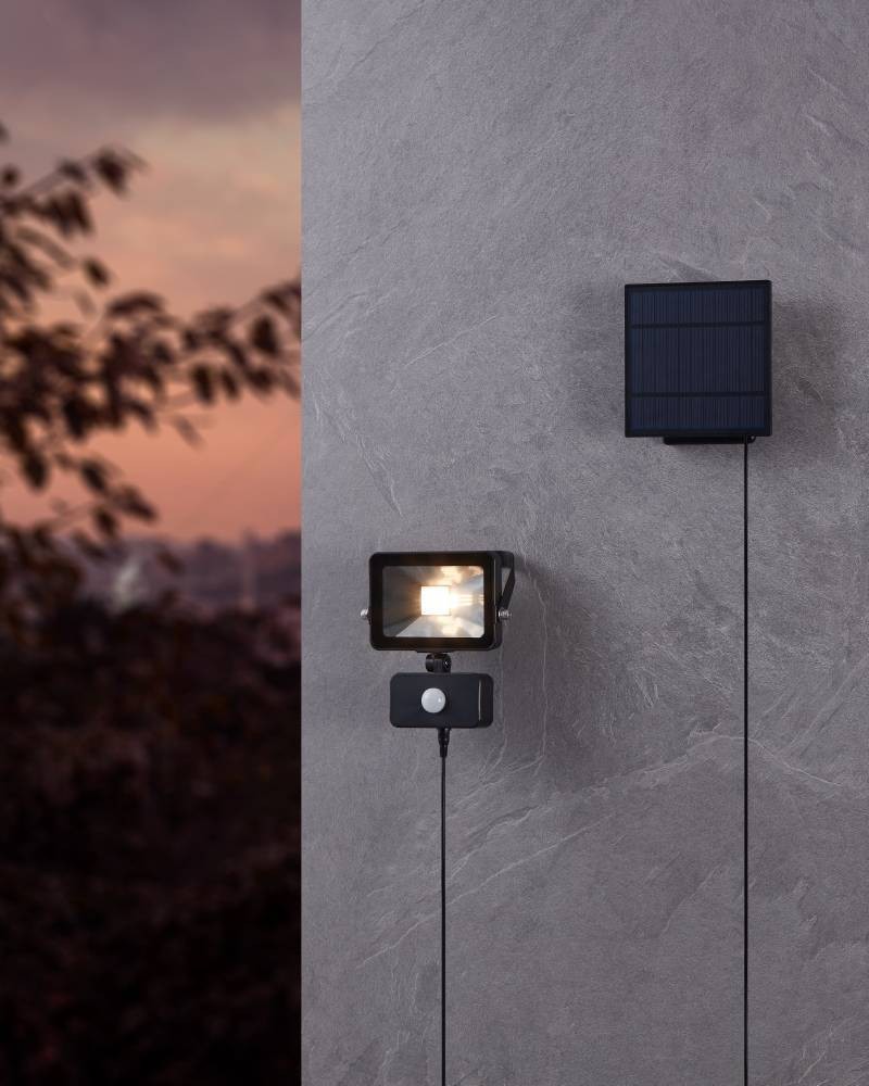 Eglo 900247 "VILLAGRAPPA" Güneş Enerjili Duvar Aplik Sensörlü Bahçe Aydınlatması Solar Aydınlatma Ip44