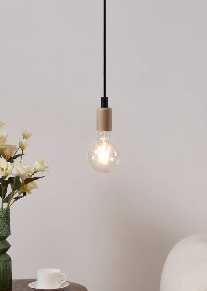 Eglo 110181 E27-Led-G95 Ampul 1X7,3W Şeffaf 2700K 806 Lümen Dim Edilebilir