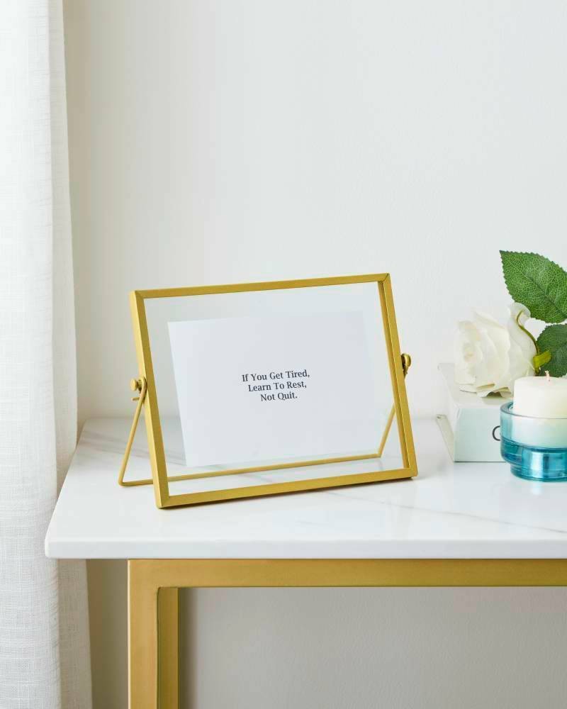 Eglo 423065 "RENABIE" 15,3 Cm Yüksekliğinde 20,5 Cm Uzunluğunda Çelik, Cam Gold Resim Çerçevesi