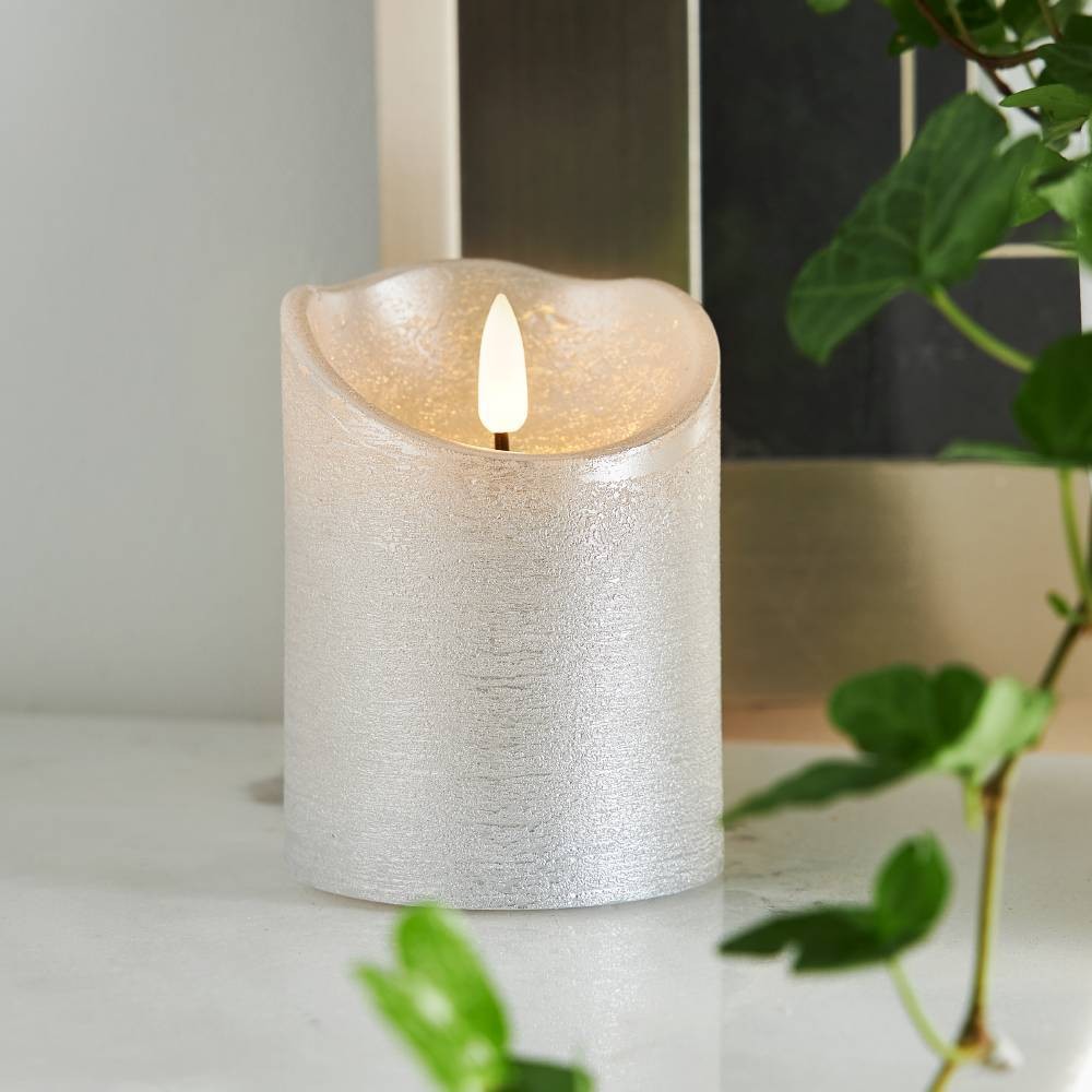 Eglo 411502 "FLAMME RUSTIC" Led Mum Gümüş 10Cm Yüksekliğinde 7,5Cm Çapında