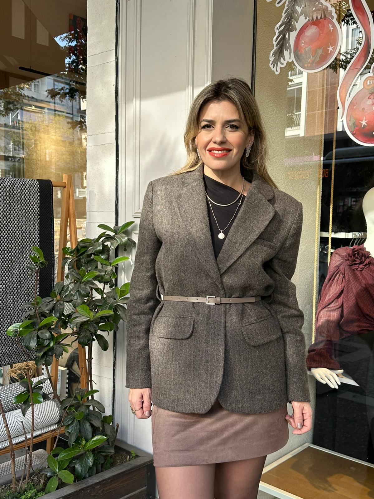 Çizgili İçi Astarlı Kemerli Blazer Ceket - Vizon