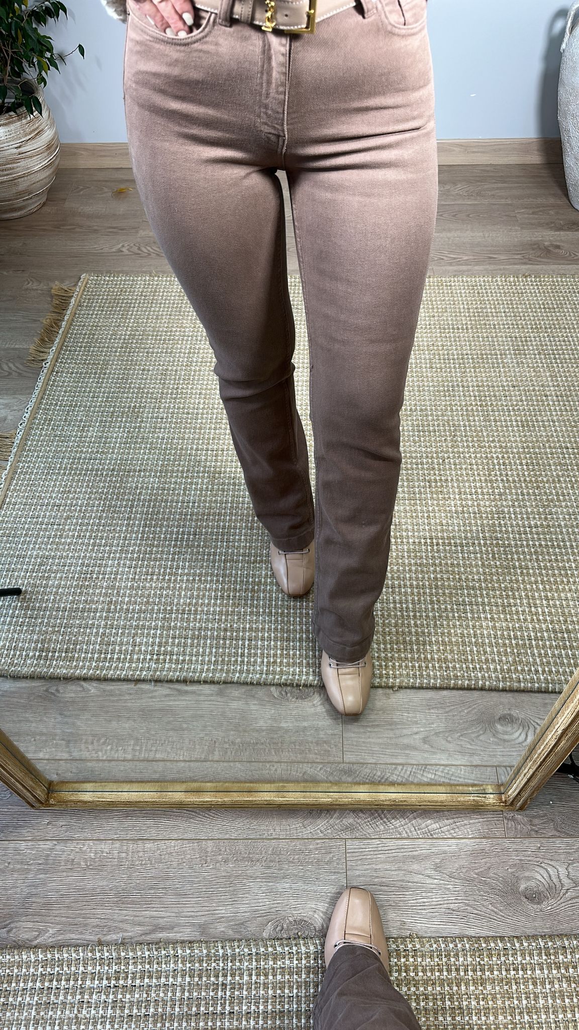 Dikişli Paça Likralı Jean