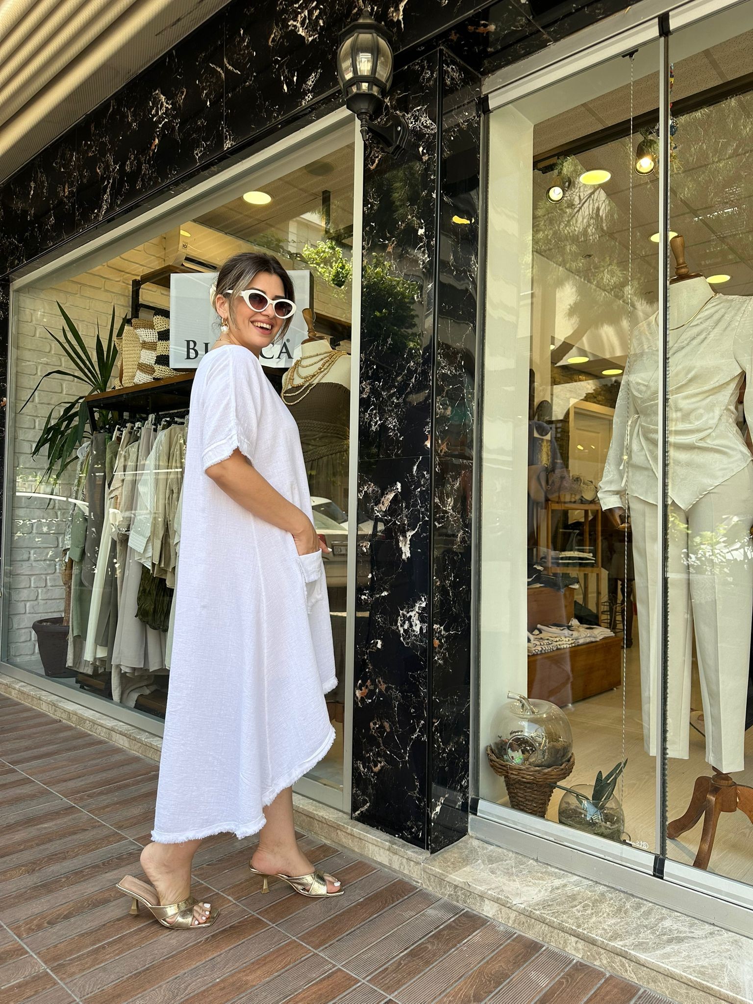 BLANCA Önü Cep Detaylı Etek Ucu Püsküllü Pamuk Elbise