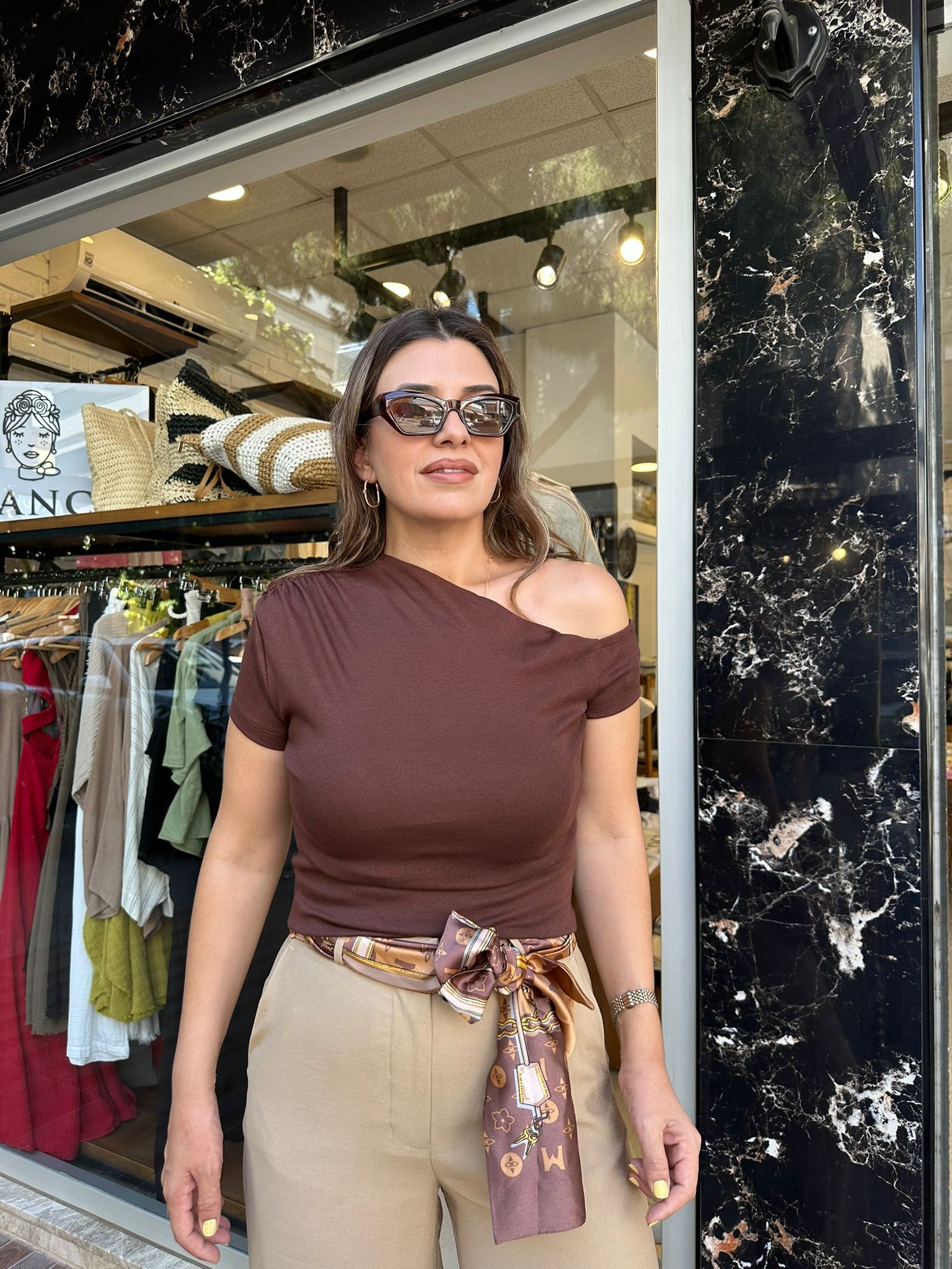 Tek Omzu Açık Body - Kahve