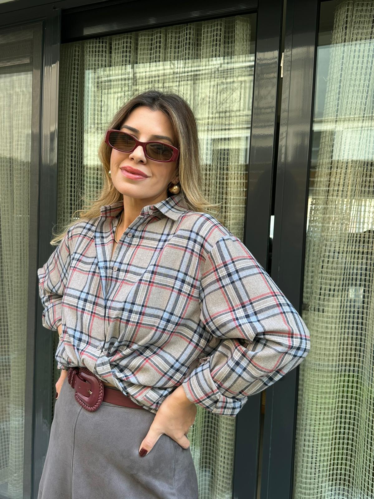 Ekoseli Bej-Lacivert Gömlek