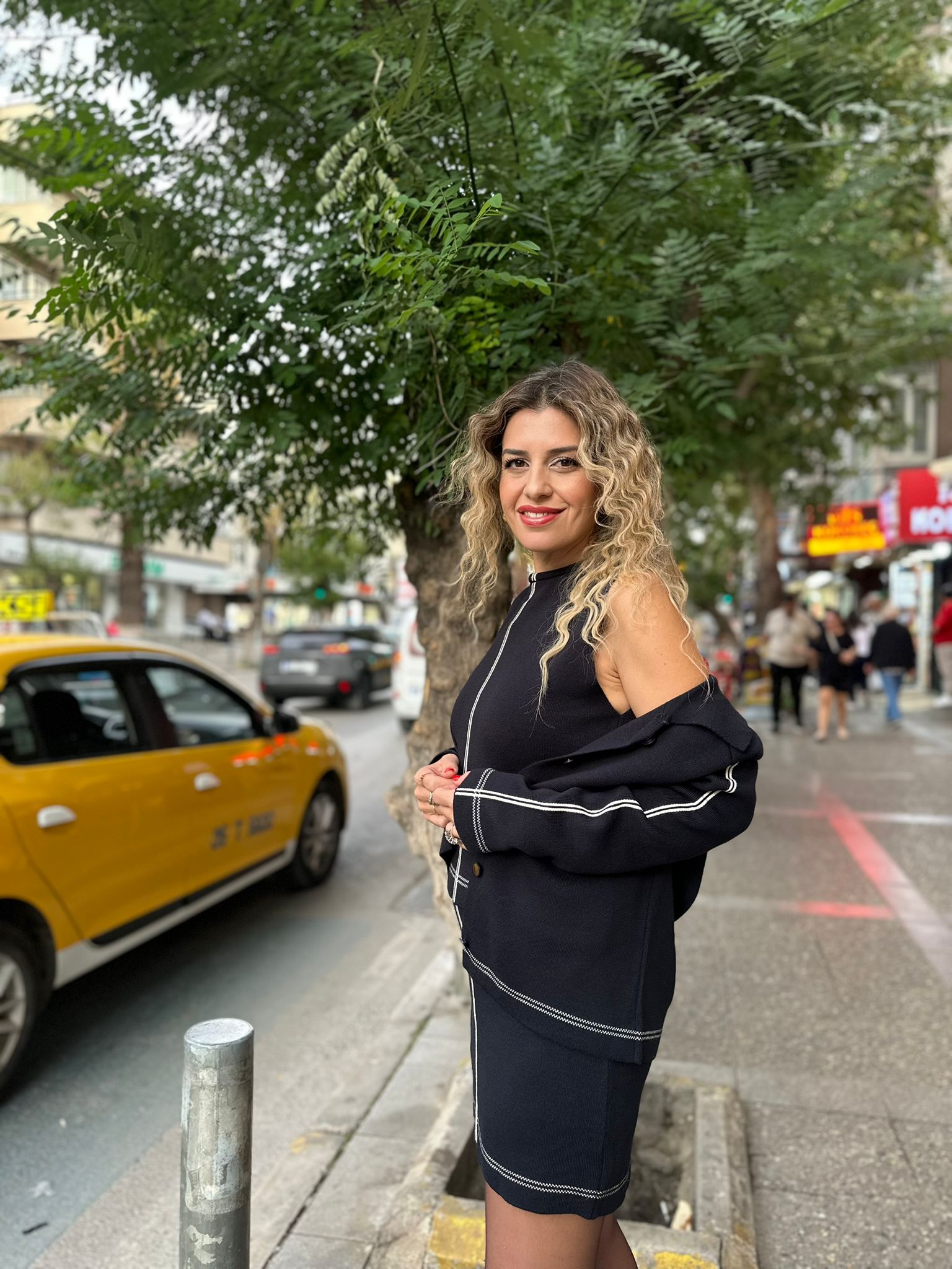 Triko Üçlü Takım (Ceket-Atlet-Etek)