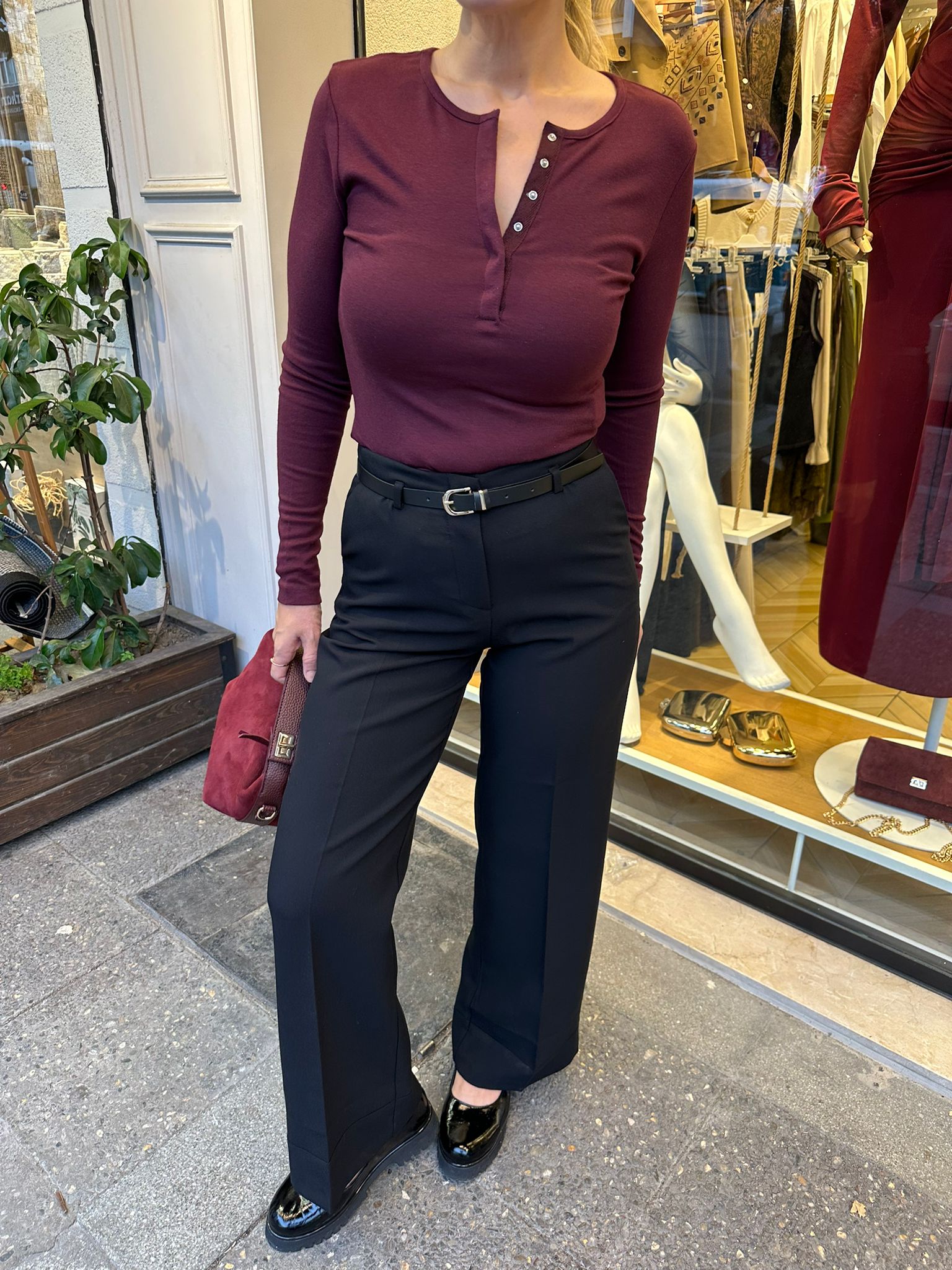 Beli Kemerli Duble Paça Detaylı Kumaş Pantolon