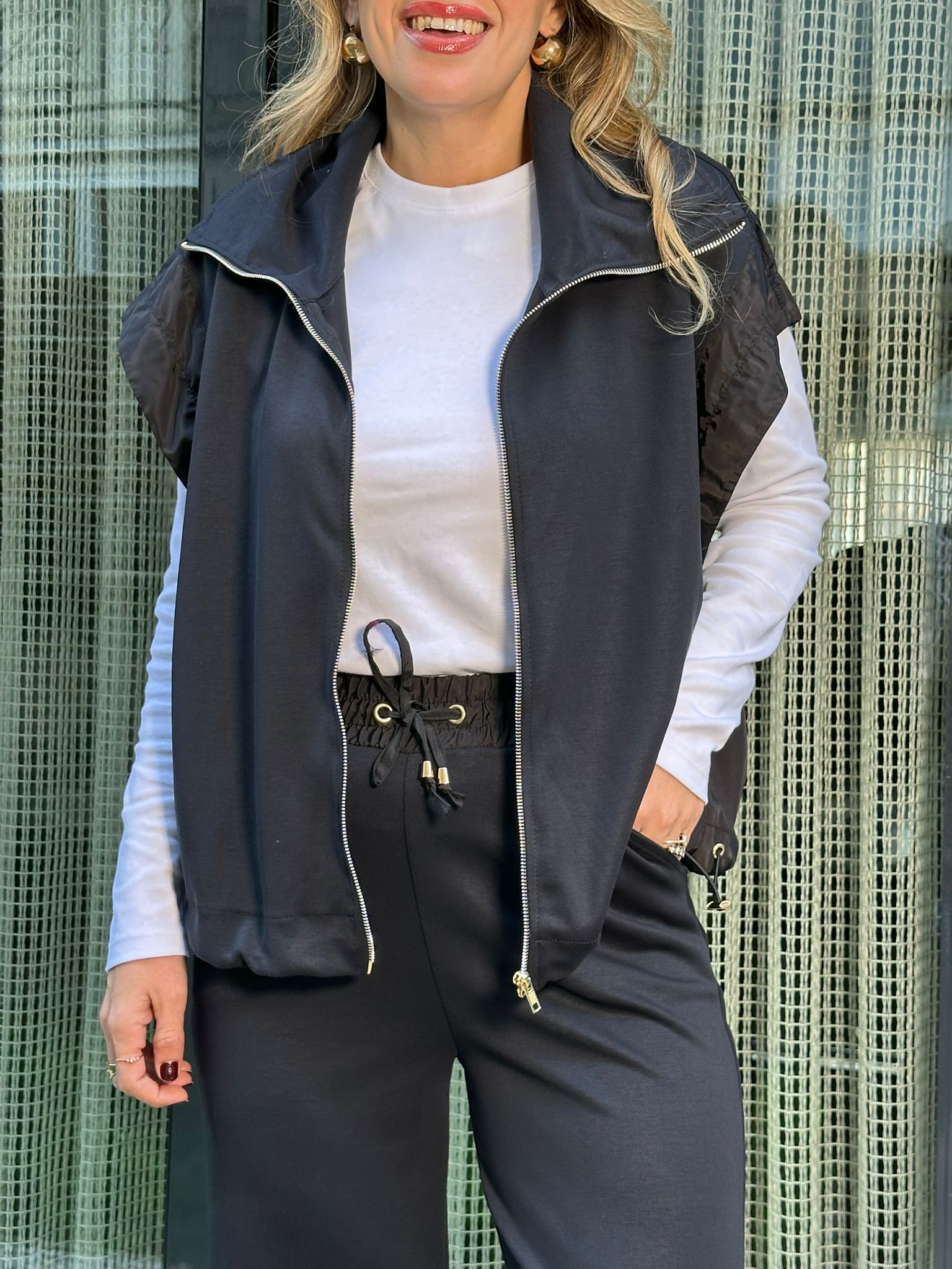 Yelekli Paraşüt Kumaş Detaylı Eşofman Takımı