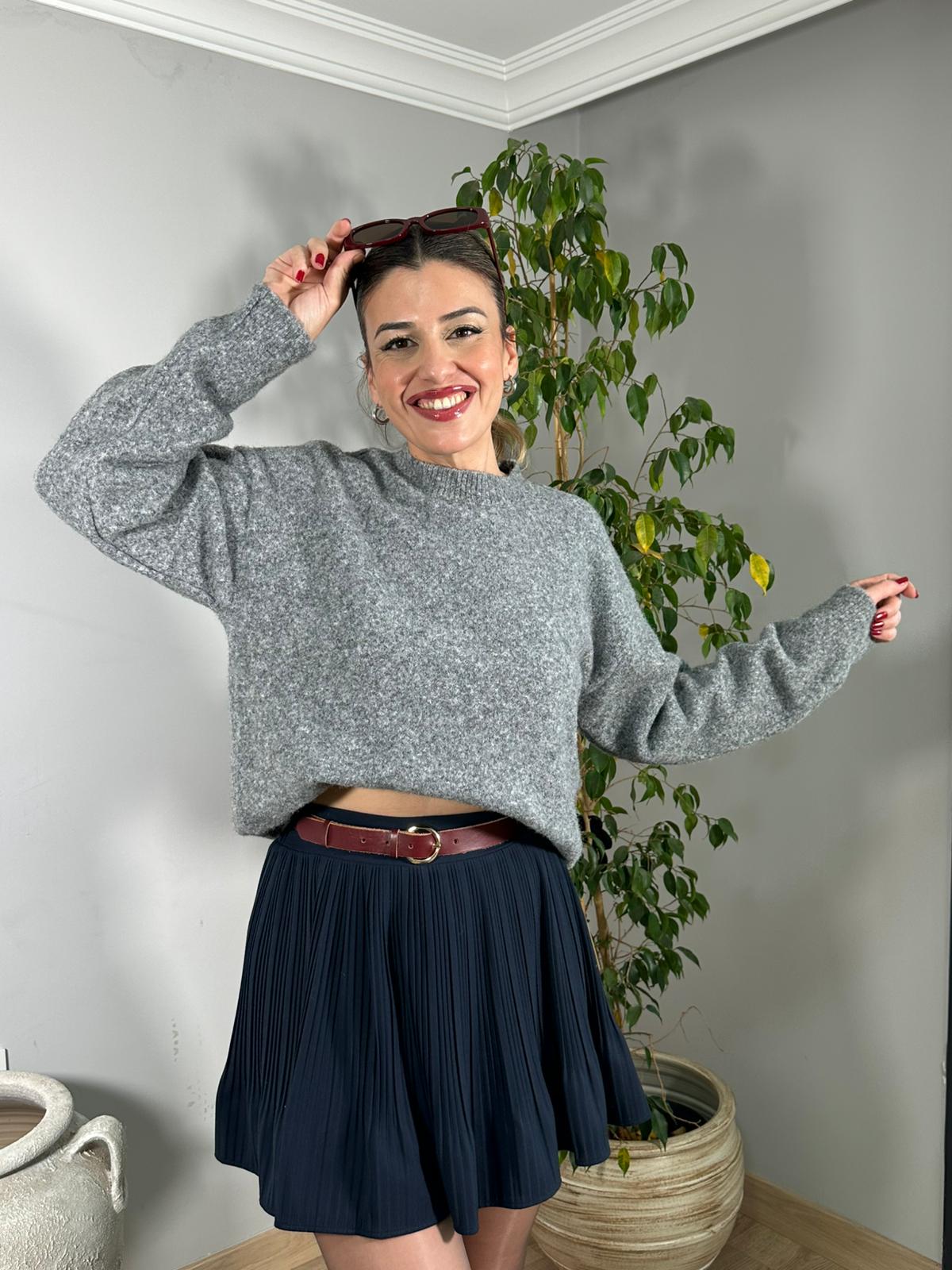 Bisiklet Yaka Yumuşak Dokulu Triko Kazak