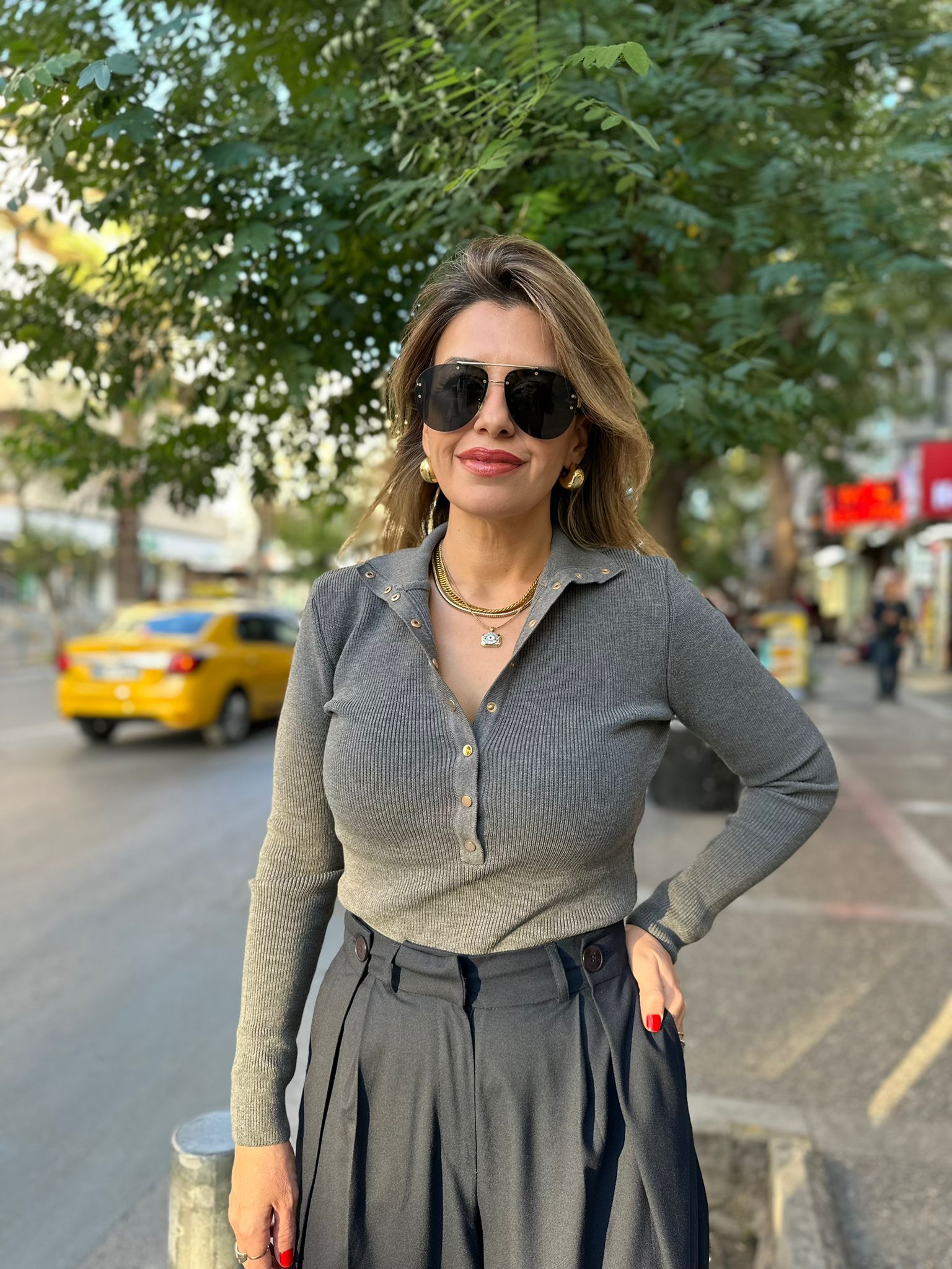 Dik Yaka Çıtçıtlı Triko Kazak - Gri