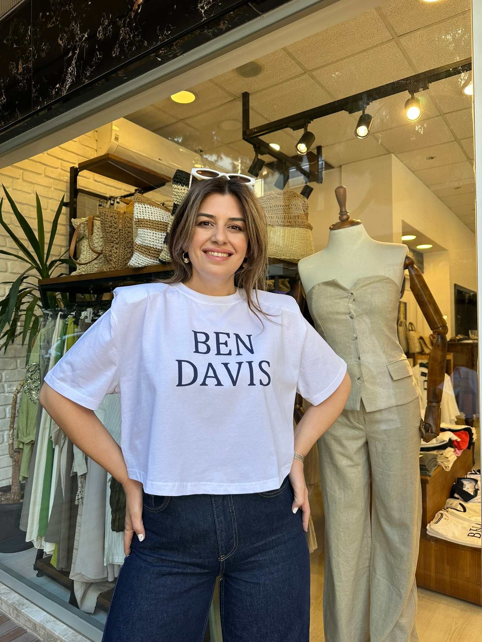 Vatkalı Lacivert Baskılı Crop T-shirt