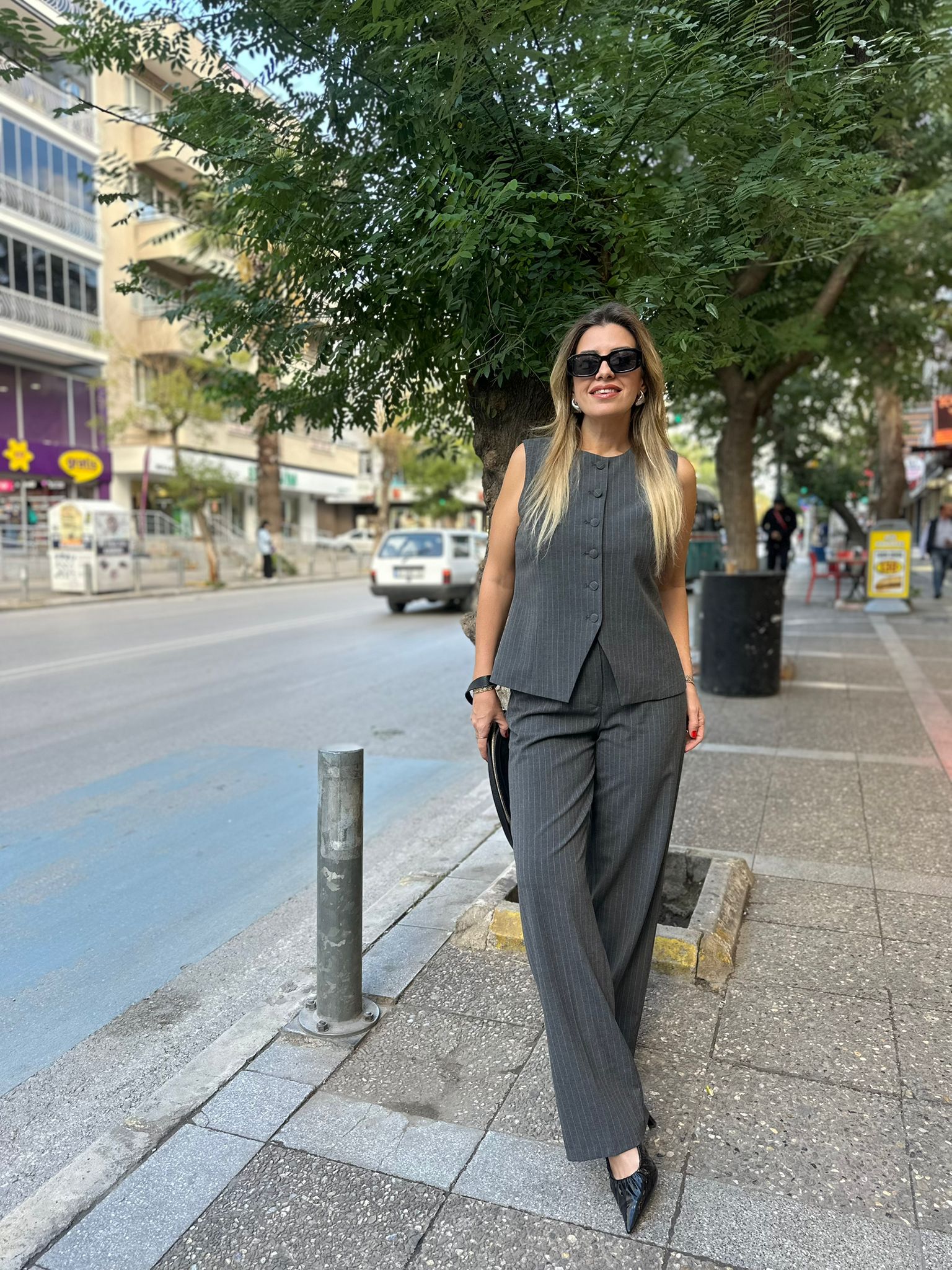 Çizgili Yelek Pantolon Takım - Gri