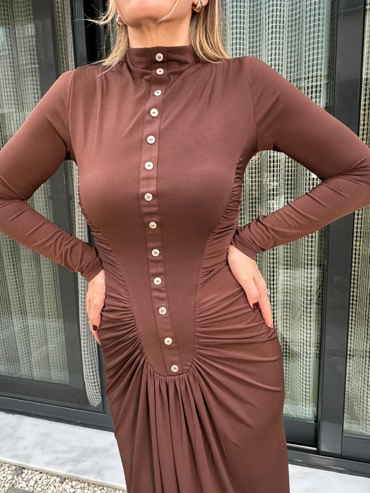 Ön Düğmeli Drape Detaylı Uzun Elbise