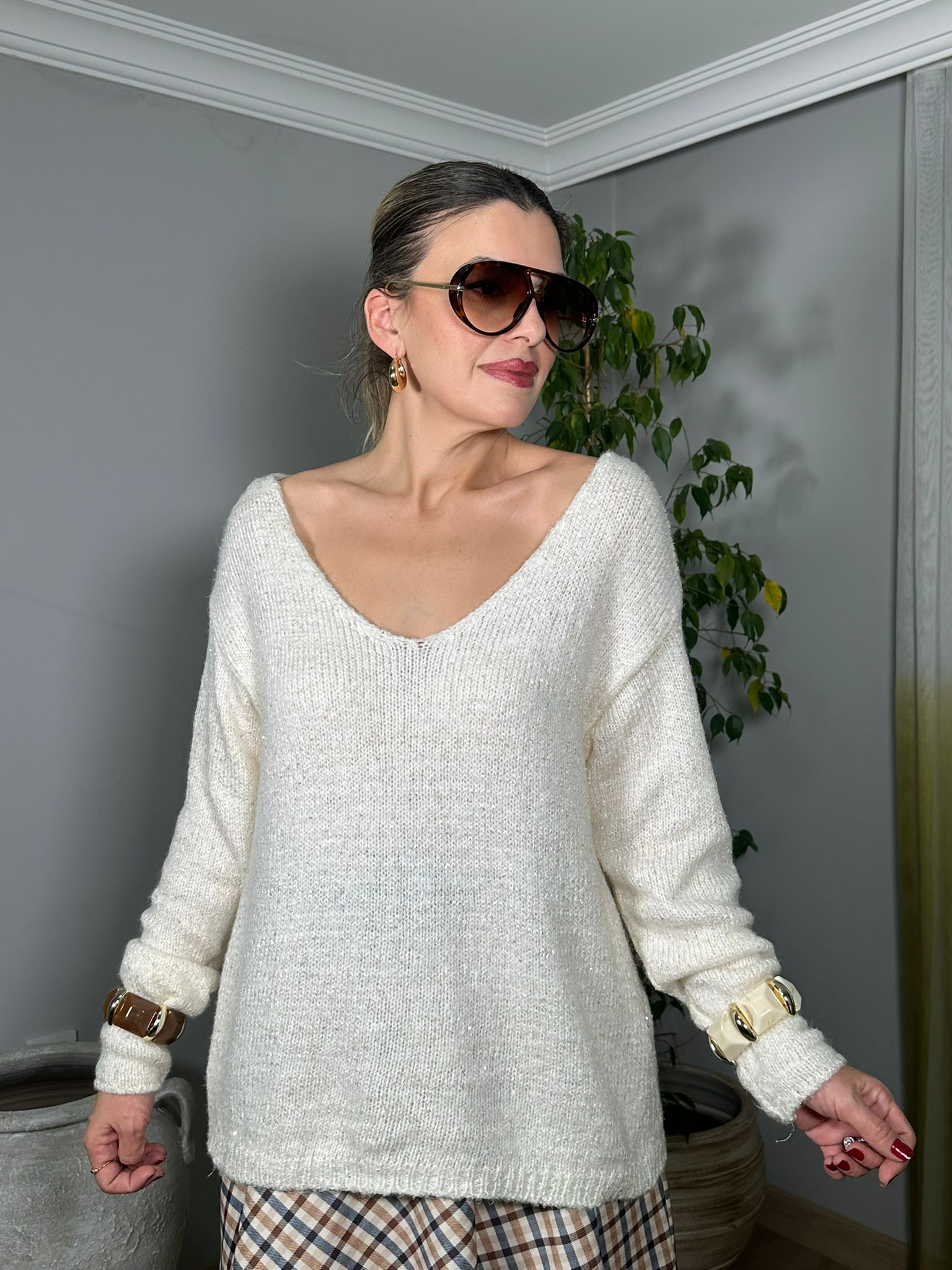 V Yaka Uzun Kollu Kazak