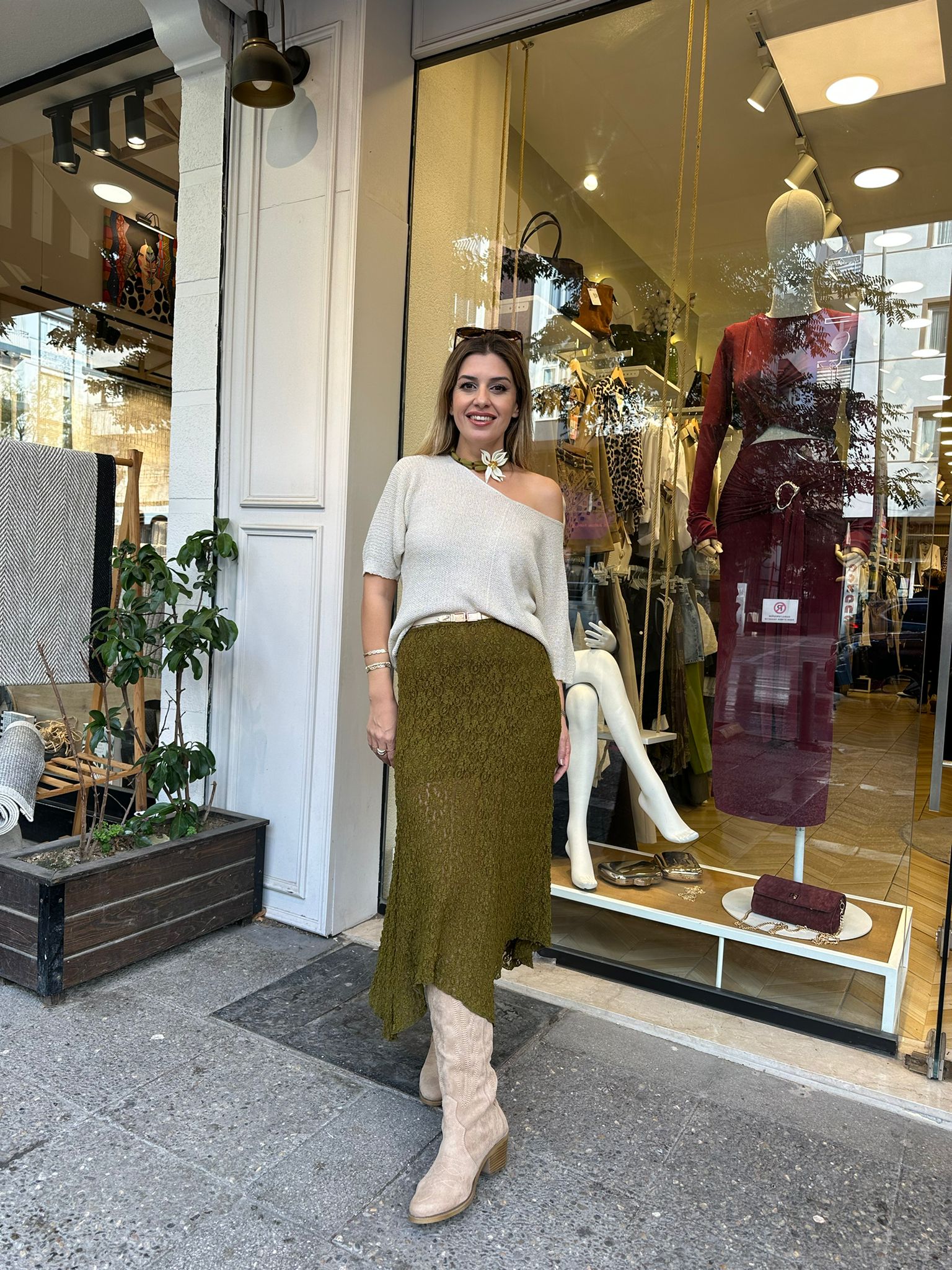 Dantel Midi Astarlı Etek - Yağ Yeşili